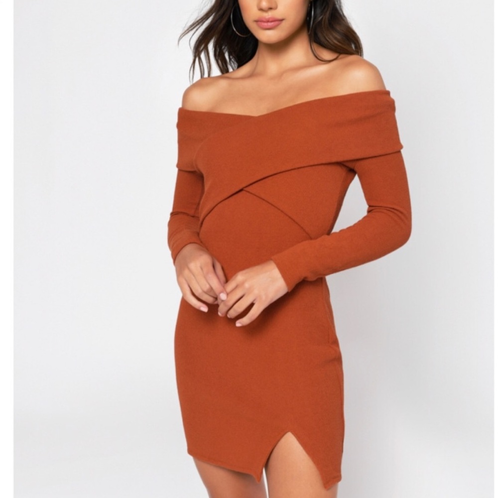 Tobi SEXY RUST ORANGE OFF SHOULDER SWEATER DRESS